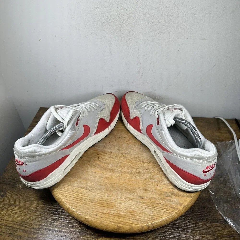 Nike Air Max 1 Shoes Mens Size 11.5 OG 554717-160 Running Retro Sneakers
